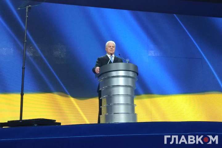 Кравчук підтримав висунення Тимошенко у президенти