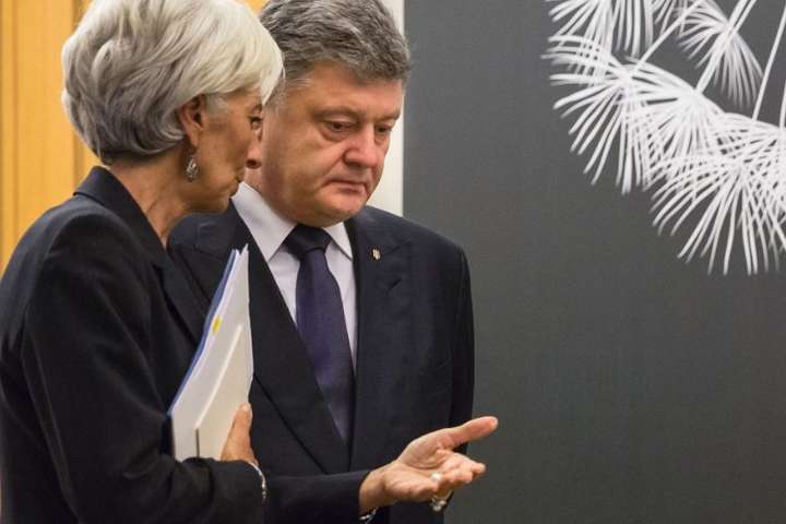 Порошенко у Давосі проведе переговори з главою МВФ