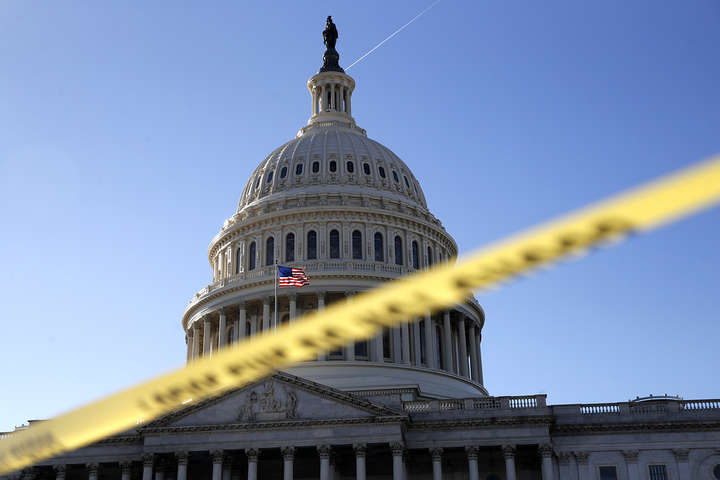 У Сенаті США з’явився двопартійний законопроект для припинення «шатдауну»