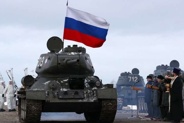 В России начали поклоняться танкам Т-34