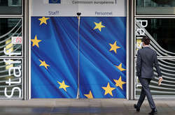 ЕС назвал риски «золотых паспортов» и «золотых виз»