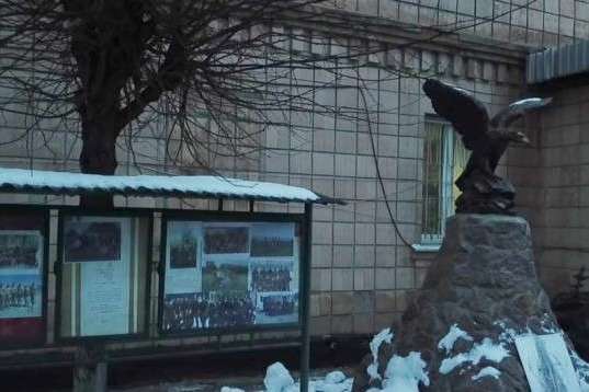 Памятник «Беркуту» должен быть убран с территории Киевского областного полка полиции