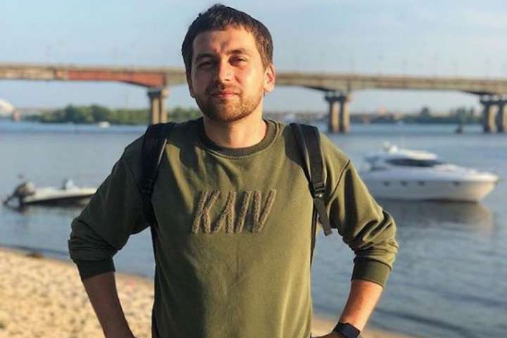 Суд залишив блогеру Барабошку заставу в 3 млн та електронний браслет до березня