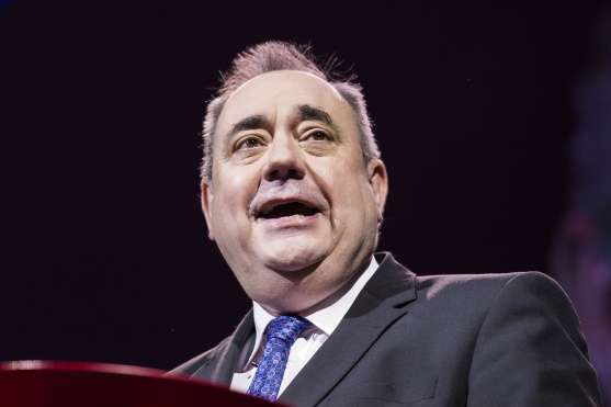Екс-міністра Шотландії звинуватили у сексуальних злочинах