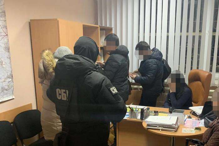 На Київщині затримано на хабарі заступника прокурора