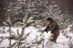 Українські бійці тримають ситуацію в зоні проведення Операції Об'єднаних сил під контролем