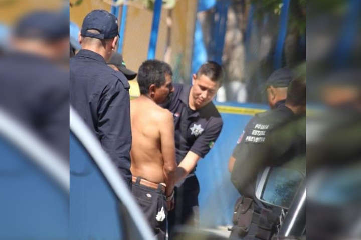 У Мексиці п’яний чоловік намагався захопити в заручники понад 40 дітей