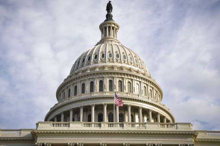 Американський Сенат одноголосно підтримав тимчасове припинення «шатдауну»