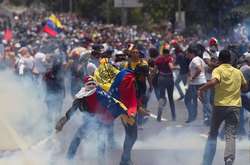 Кількість затриманих активістів під час протестів у Венесуелі зросла до 500