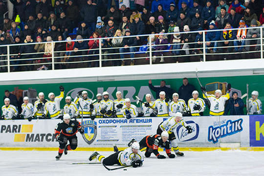 Українська хокейна ліга. Великі перемоги «Барса» і «Донбасу» і трилер у Кременчуці