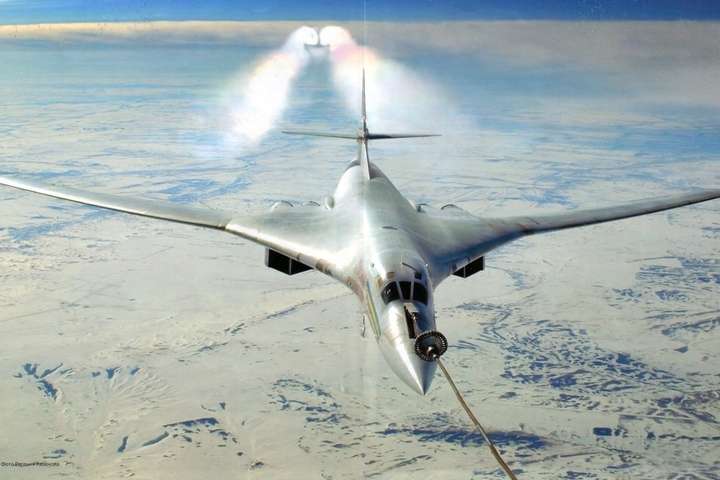 США і Канада піднімали винищувачі для перехоплення російських Ту-160