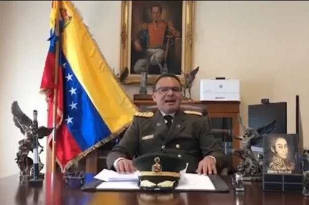 Військовий аташе Венесуели в США визнав Гуайдо президентом