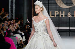 Самые красивые свадебные платья Парижской недели моды