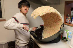 Рисовая волна: цунами фотошоп-баттла