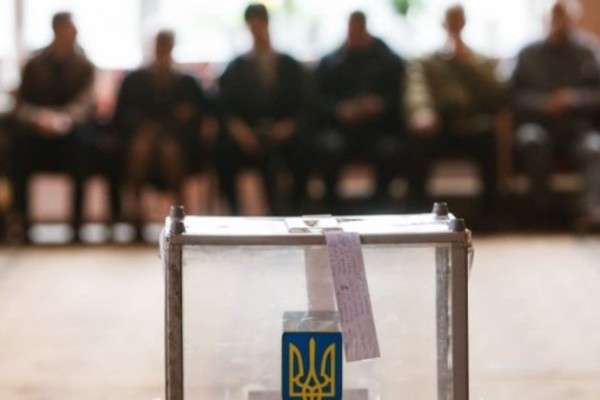 Поліція відкрила вісім проваджень за порушення виборчої кампанії