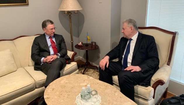 Волкер і Єльченко обговорили звільнення українських заручників Кремля
