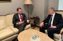 Волкер і Єльченко обговорили звільнення українських заручників Кремля