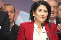 Президент Грузії хоче зустрітися з Трампом до Путіна