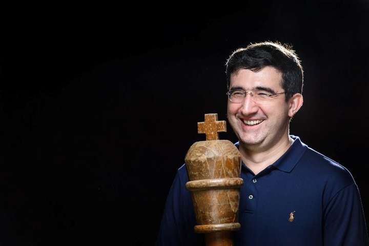 Чотирнадцятий чемпіон світу з шахів Володимир Крамник завершив кар'єру