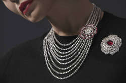 Сhanel посвятили ювелирную коллекцию любимому цветку Коко