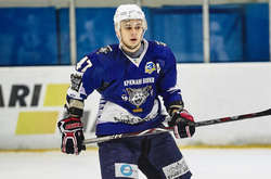 Українська хокейна ліга. «Дніпро» орендував нападника «Крижаних Вовків»