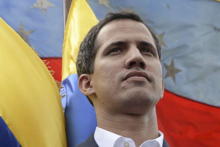 Верховний суд Венесуели заборонив Гуайдо виїжджати з країни
