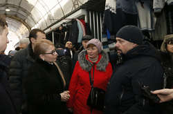 Наступним кроком після зниження цін на газ буде заборона на зростання тарифів, - стверджує Тимошенко