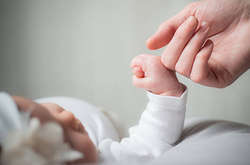 Муніципальна няня: Кабмін затвердив розмір компенсації батькам 