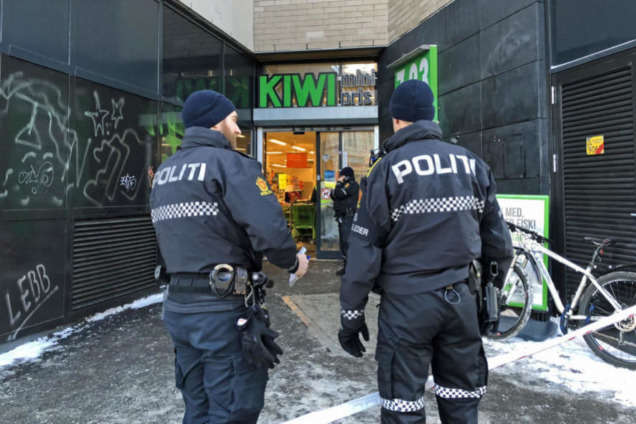 Росіянина, який влаштував різанину в супермаркеті Осло, відправили у божевільню