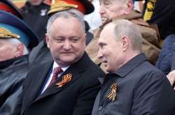 Додон стверджує, що домовився з Путіним про транзит товарів через Україну