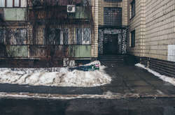 Тіло чоловіка виявили біля лавочки&nbsp;під дев'ятиповерховим будинком