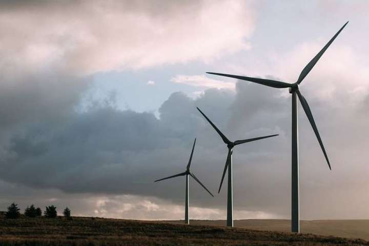 На Херсонщині запустили перші дві черги нової вітроелектростанції