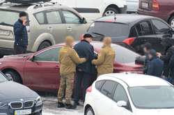 Біля виставкового центру у Києві сталася стрілянина (фото)