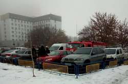 Невідомий «замінував» лікарню на Оболоні