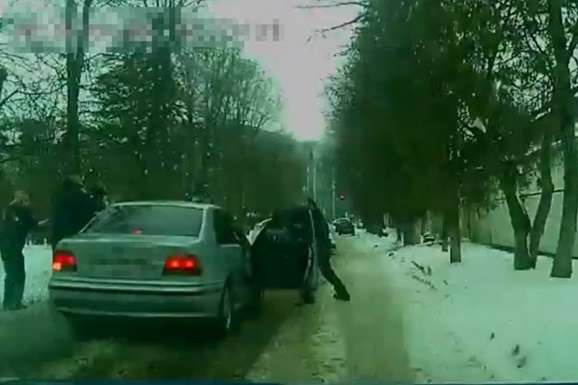 П’яний водій у Львові розтрощив кілька авто, втікаючи від поліції