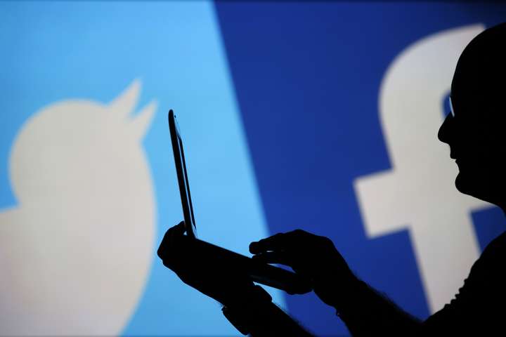 Facebook и Twitter заблокировали сотни аккаунтов и тысячи публикаций, связанных с Россией, Ираном и Венесуэлой
