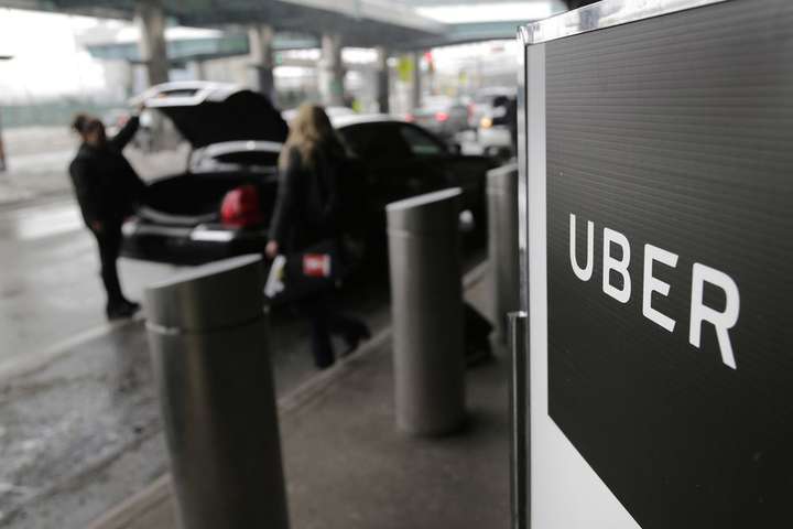 Uber повысила цены на проезд в Нью-Йорке после введения минимальной зарплаты для водителей
