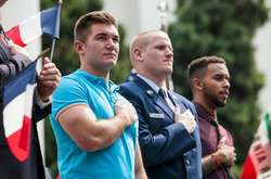 Франція нагородила паспортами американців, які запобігли теракту в поїзді