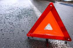 На Львівщині перекинувся мікроавтобус із людьми