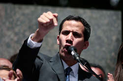 Венесуельський генерал перейшов на бік тимчасового президента Гуайдо