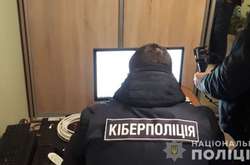 В Києві викрили чоловіка, який адміністрував більше 50 піратських сайтів
