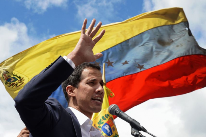 Сім країн ЄС планують визнати Гуайдо президентом Венесуели