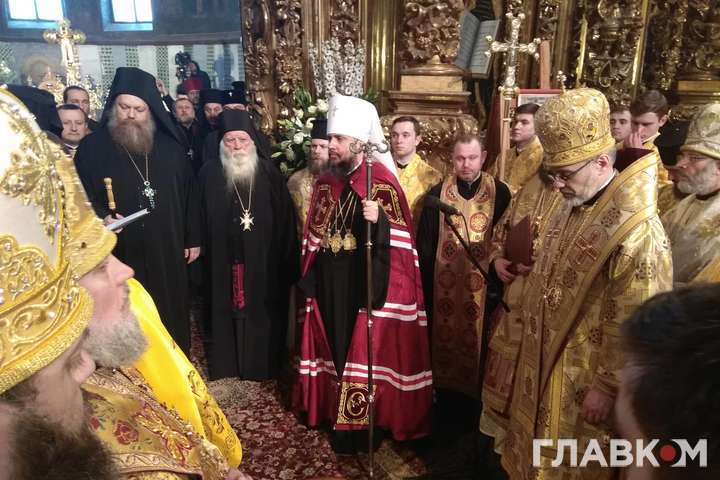 Предстоятеля Православної церкви України офіційно звели на престол
