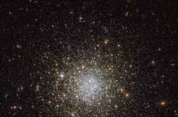  Кульове скупчення зірок NGC 1466  