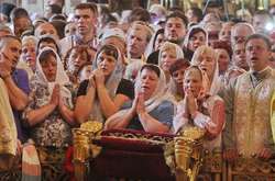 Епіфаній розповів, чому він проти зауважень жінкам з непокритою головою у церкві