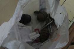 Поліція виявила у чоловіка три корпуси гранати РГД-5 та корпус гранати Ф-1 і запали до них