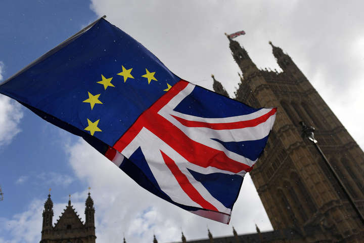 ЄС відмовився відновлювати переговори щодо умов Brexit