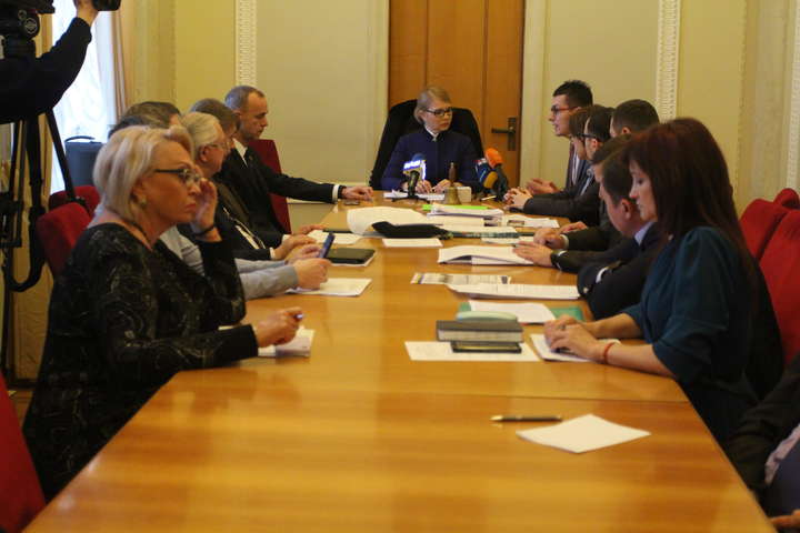 Тимошенко присяглася перед Національною спілкою журналістів захищати свободу слова (фото)