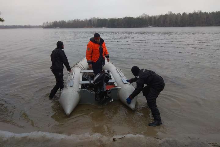 На Дніпрі під Києвом знайшли тіло одного із рибалок, які зникли 2 лютого