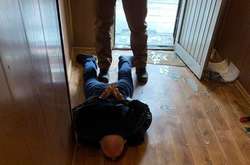 Начальника відділення столичної поліції затримали на хабарі у $15 тис.